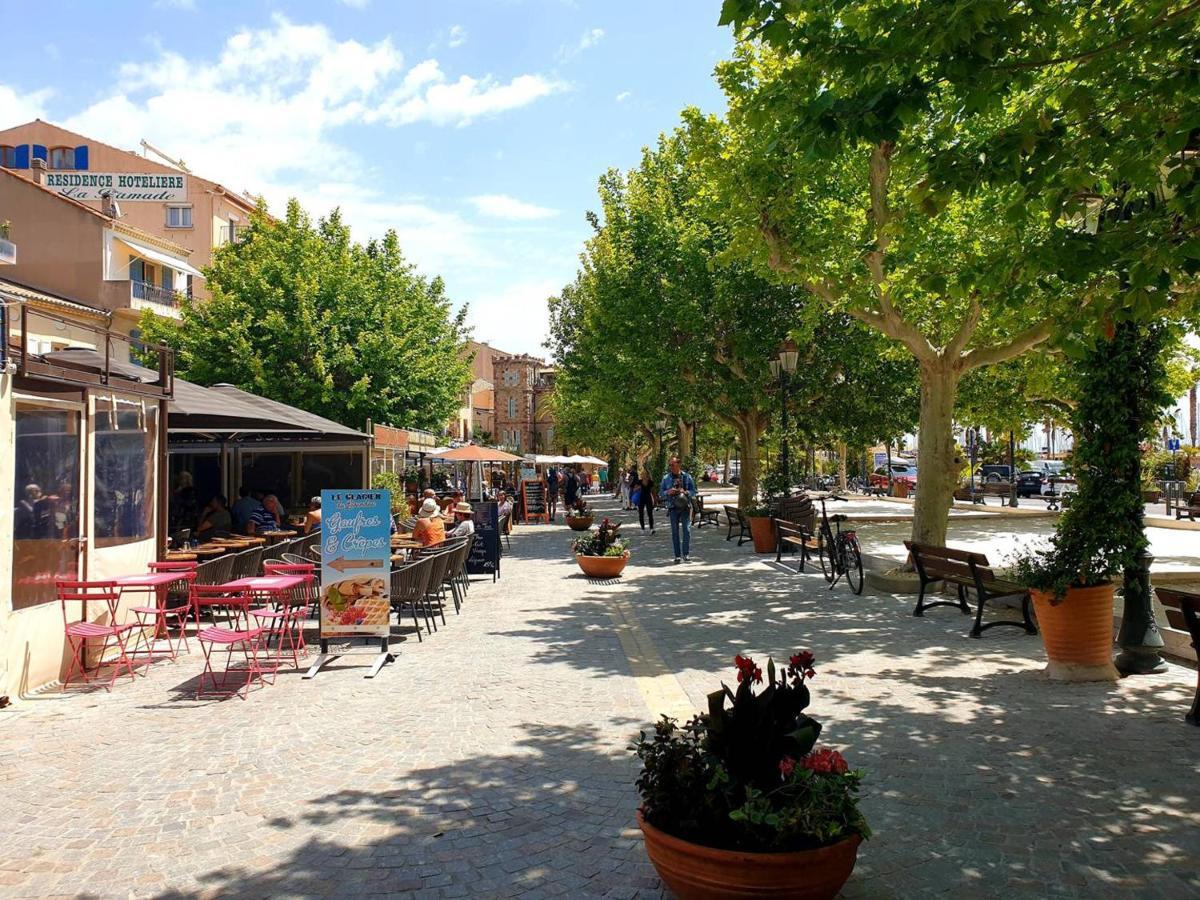 Charmant T2 Climatise Avec Grande Terrasse, Piscine Et Parking Privatif, Proche Plage Et Commerces. - Fr-1-251-441 Le Lavandou Exterior photo